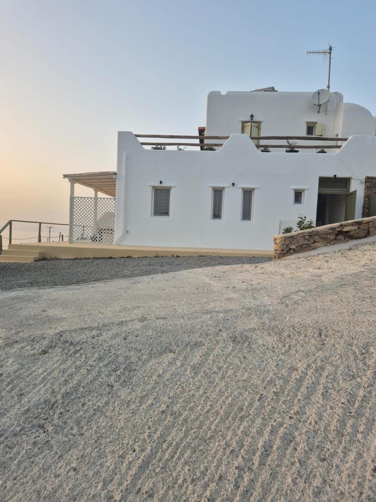 Enne Studios For Views & Tranquility Ftelia  Exterior foto